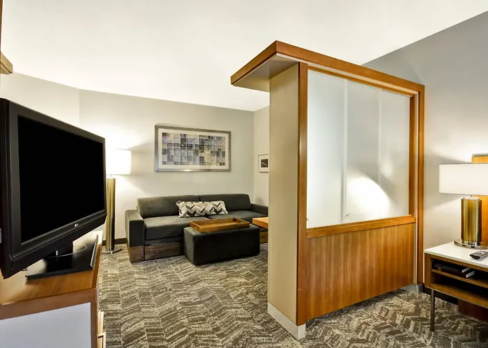 Springhill Hotel